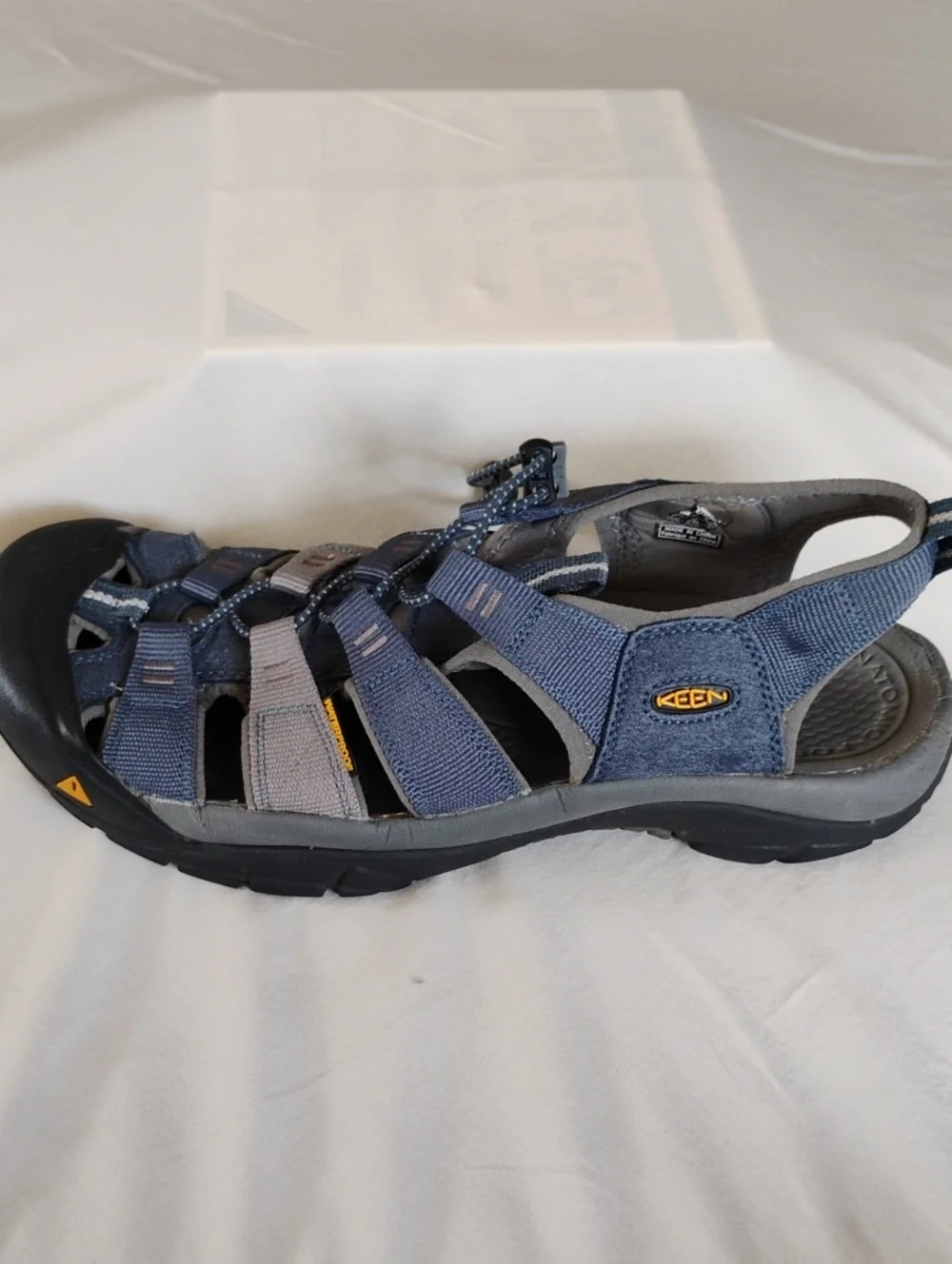 Keen Blue and Gray K2 Men's Hiking  Closed-Toe Sandals Men's Size 12 Waterproof